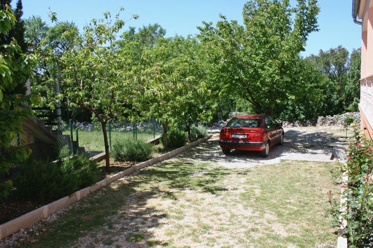 Apartments With A Parking Space Rovanjska, Paklenica - 6209 Buitenkant foto