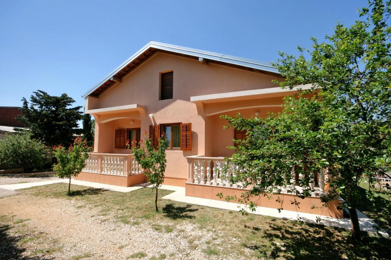 Apartments With A Parking Space Rovanjska, Paklenica - 6209 Buitenkant foto